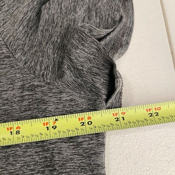 90 Degree By Reflex T-Shirt Women's Large Gray V-Neck Short Sleeve Athletic Top - Picture 7 of 7